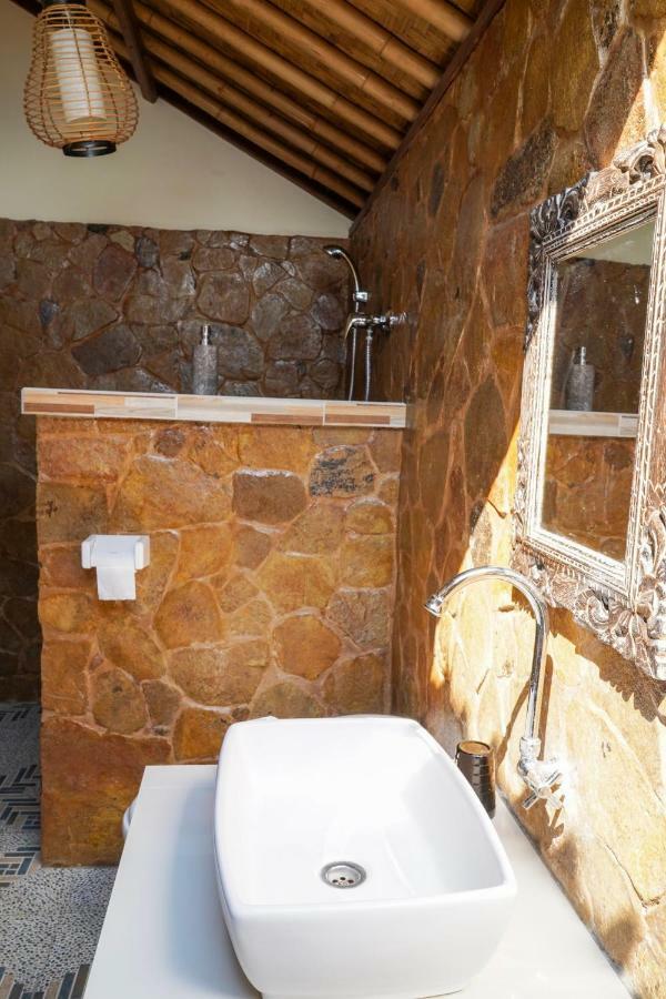 Bamboo Bali Hill Bungalows Αμέντ Εξωτερικό φωτογραφία